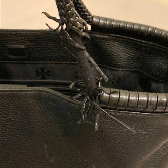 Tory Burch Black Leather Tote Bag. - Picture 4 of 8
